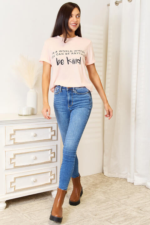 Be Kind Graphic Tee